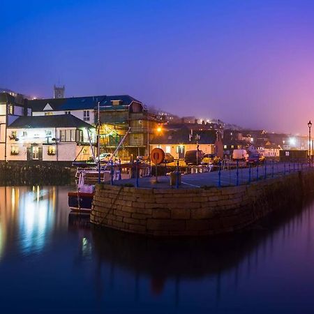 The Nest, Central Falmouth, 10 Mins To The Beaches And Off Street Parking ภายนอก รูปภาพ
