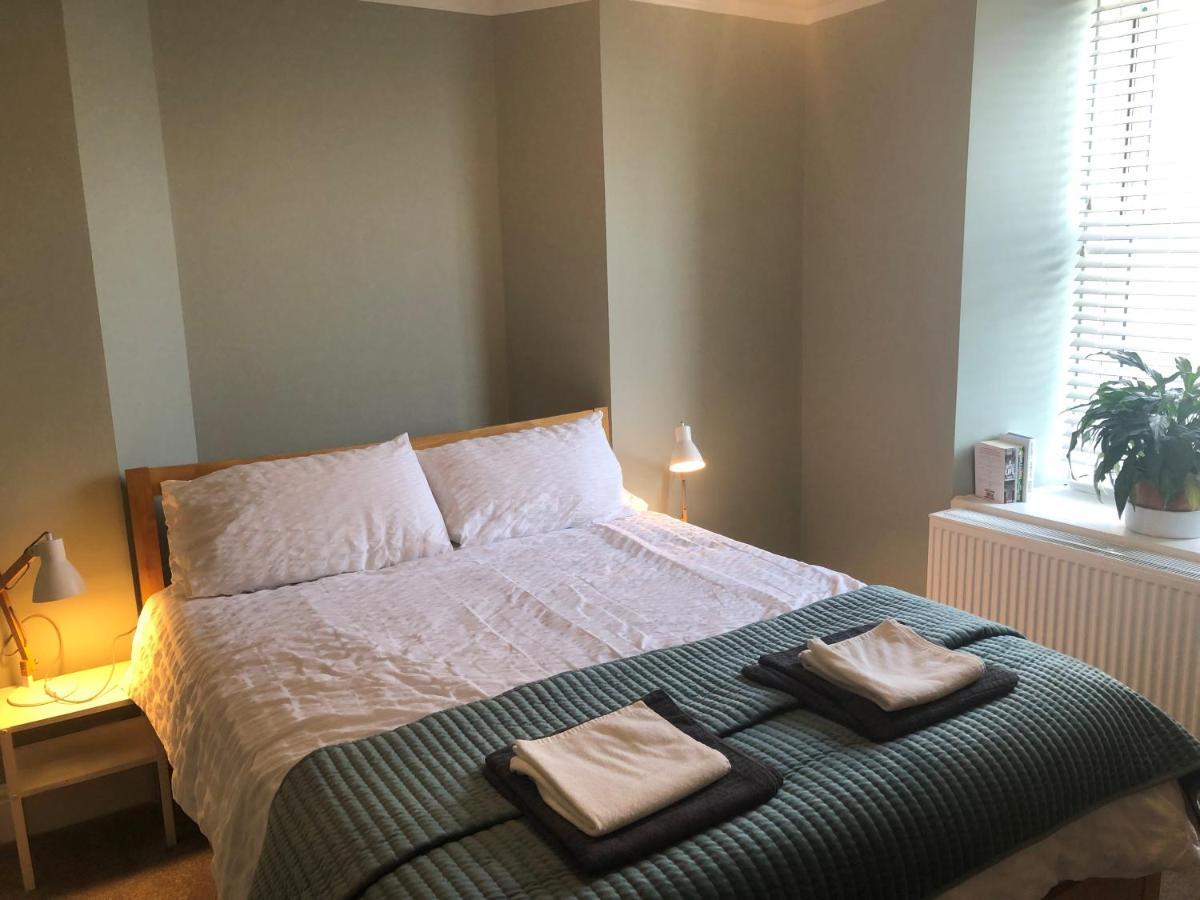 The Nest, Central Falmouth, 10 Mins To The Beaches And Off Street Parking ภายนอก รูปภาพ